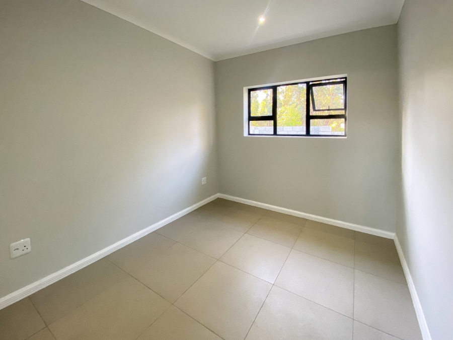 3 Bedroom Property for Sale in Pinelands Eastern Cape